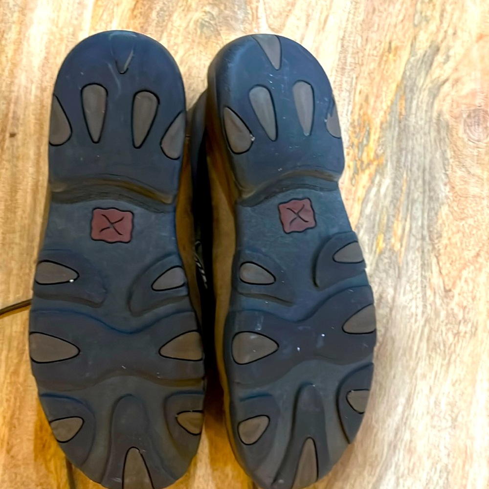 Men’s Leather Twisted X boots
